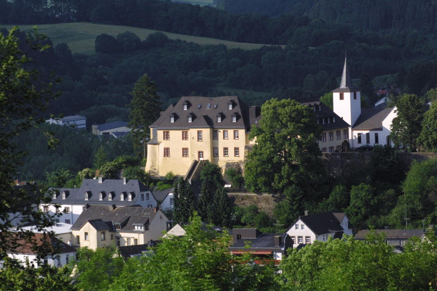 Schlosshotel Kurfuerstliches Amtshaus Dauner Burg المظهر الخارجي الصورة